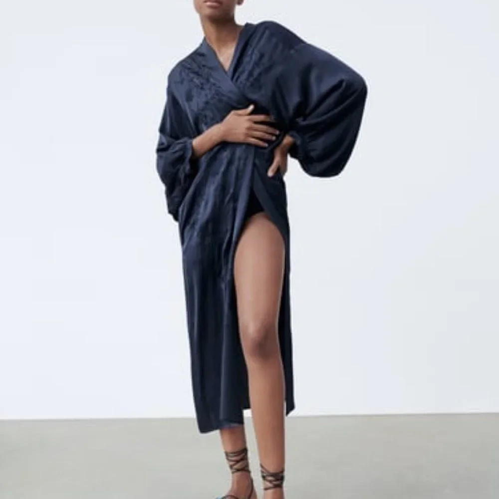 Zara EMBROIDERED KIMONO - Picture 4 of 4